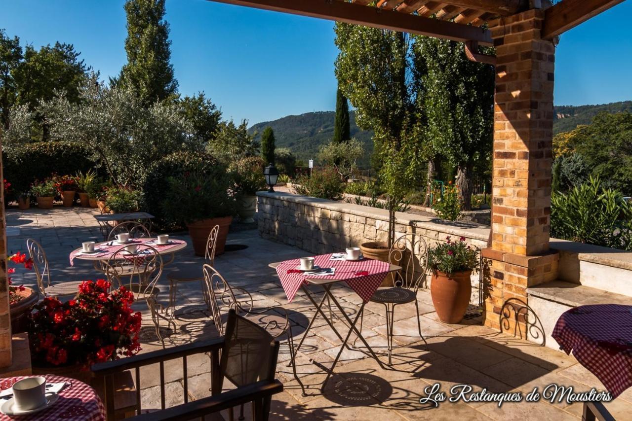 Hotel Les Restanques De Moustiers Zewnętrze zdjęcie